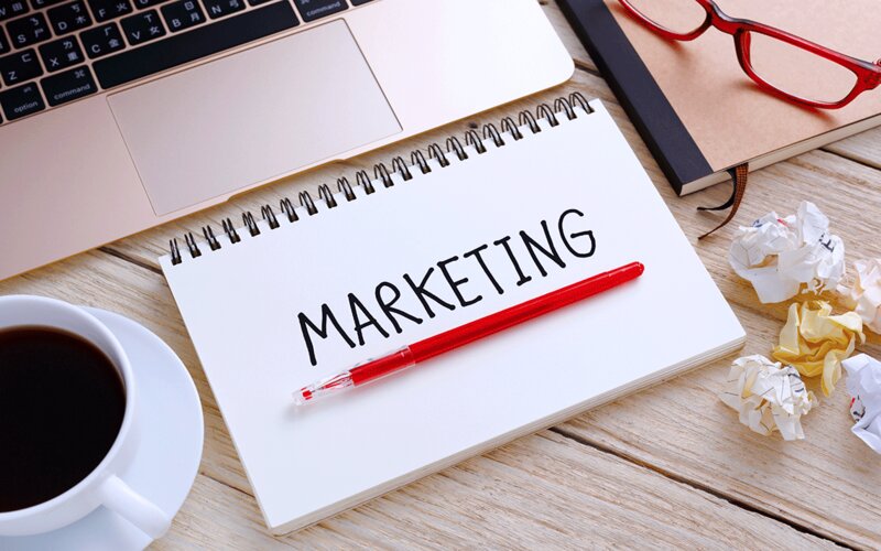 Học trái ngành có làm marketing được không?